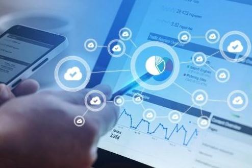 高校的干部教育培训班会上哪些课程？