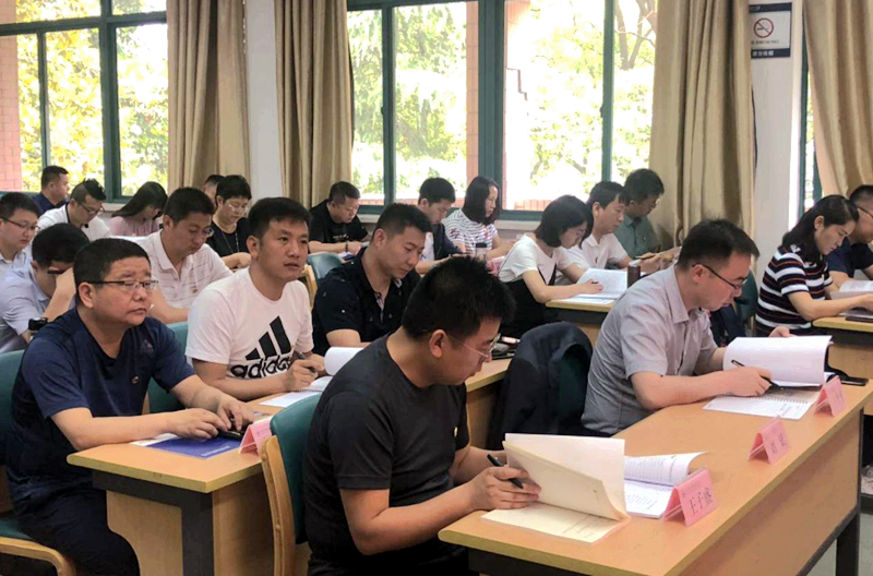 榆林市文化产业经营管理人才在浙大培训“引领和实践能力”专题