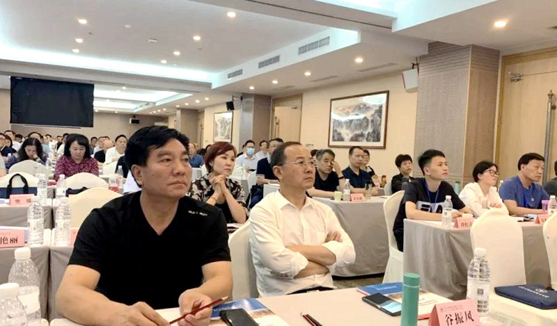 郑州市工信局与浙江大学共同举办优秀企业家领航计划——企业家综合素质提升专题研修班