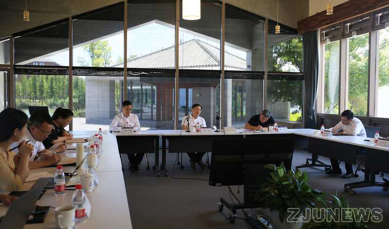 教育部思政司司长魏士强来浙江大学调研国际校区思政工作情况