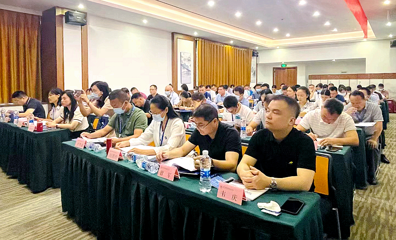 来宾市兴宾区委组织部与浙江大学共办政府债务风险化解专题培训班