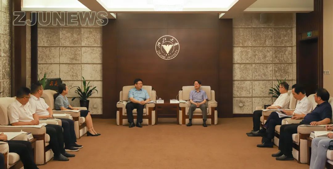 浙江大学与新疆农业大学签署对口支援框架协议，开启双方合作新篇