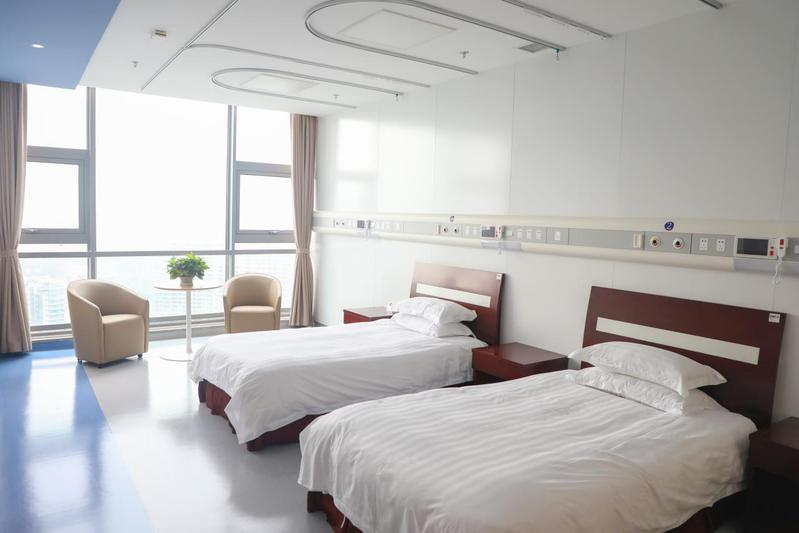 浙江大学邵逸夫医院国内首创“平疫结合”病房正式投入使用