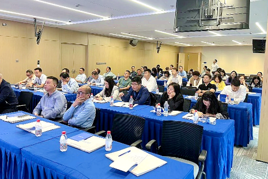 武汉市委组织部委托浙大举办推动现代服务业升级发展专题研讨班