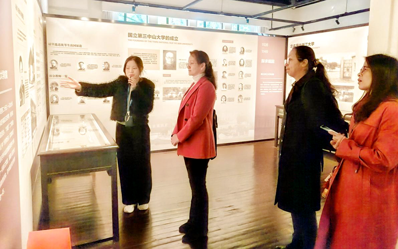 云南经济管理学院王丽副校长一行来我院调研交流