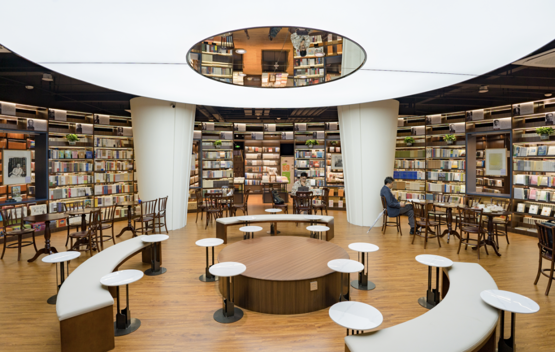 浙江大学校园书店正式启幕!