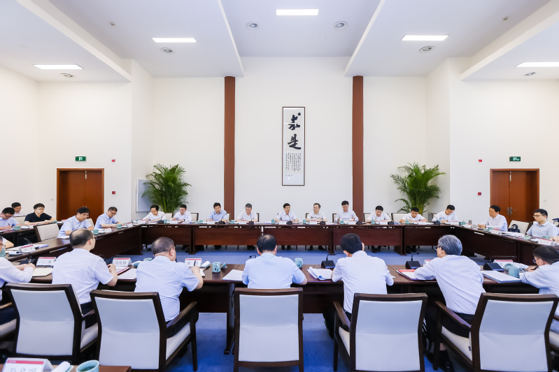 第八届科教发展季谈会暨“自主科学确定‘双一流’标准”主题研讨会在浙大举办