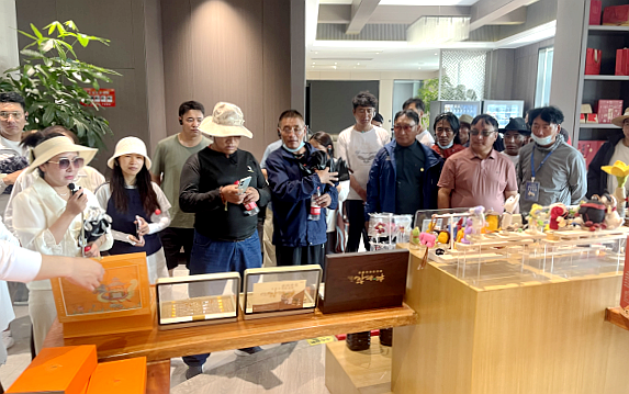 西藏革吉县村（社区）干部暨后备干部赴浙大培训学习